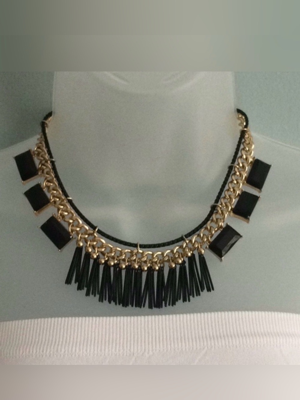 NWOT Kensie Glam Punk Black & Gold Mixed Metals Fringe Choker